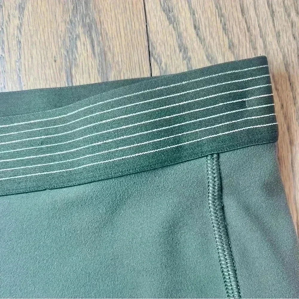 Lululemon Principal Dancer Golden Lining Tight in Armory *28" Size 4 - Picture 8 of 14